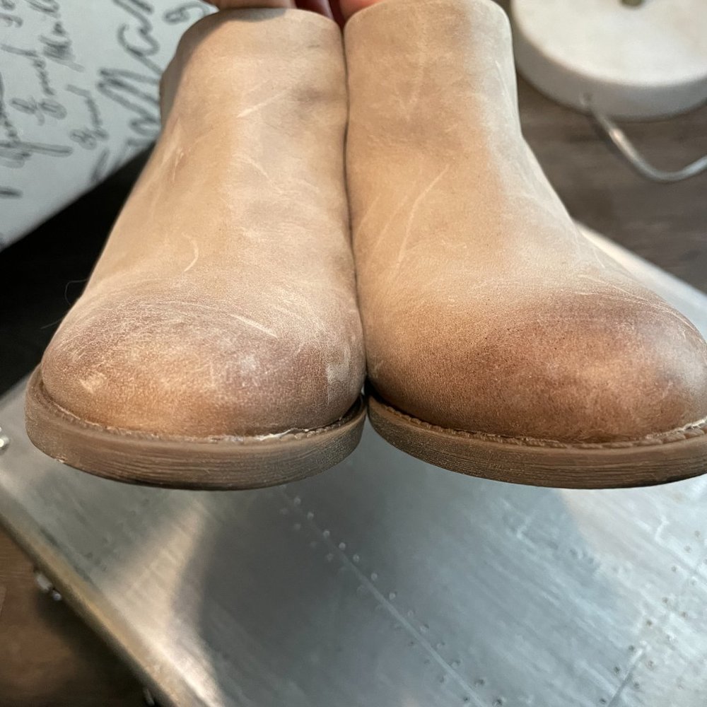 Like new ALDO Distressed Leather Mariotta boots botties mules 37/6.5 - Picture 5 of 13